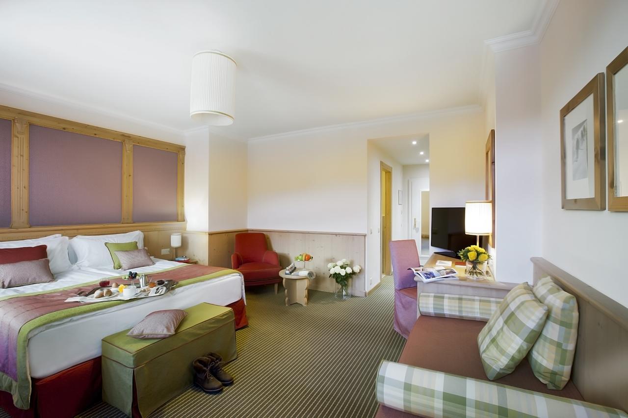 Schloss Hotel & Spa Понтрезина Екстериор снимка
