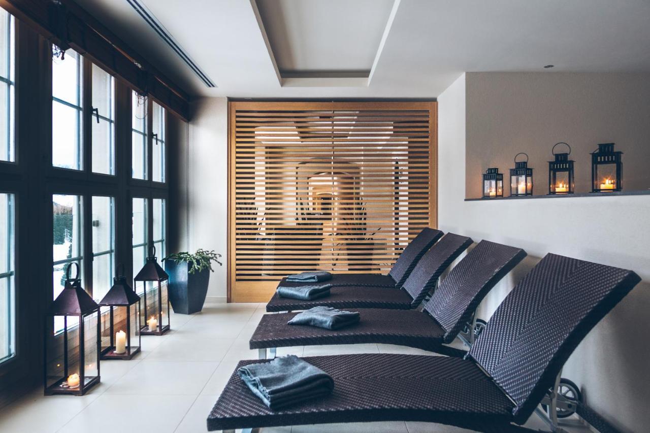 Schloss Hotel & Spa Понтрезина Екстериор снимка