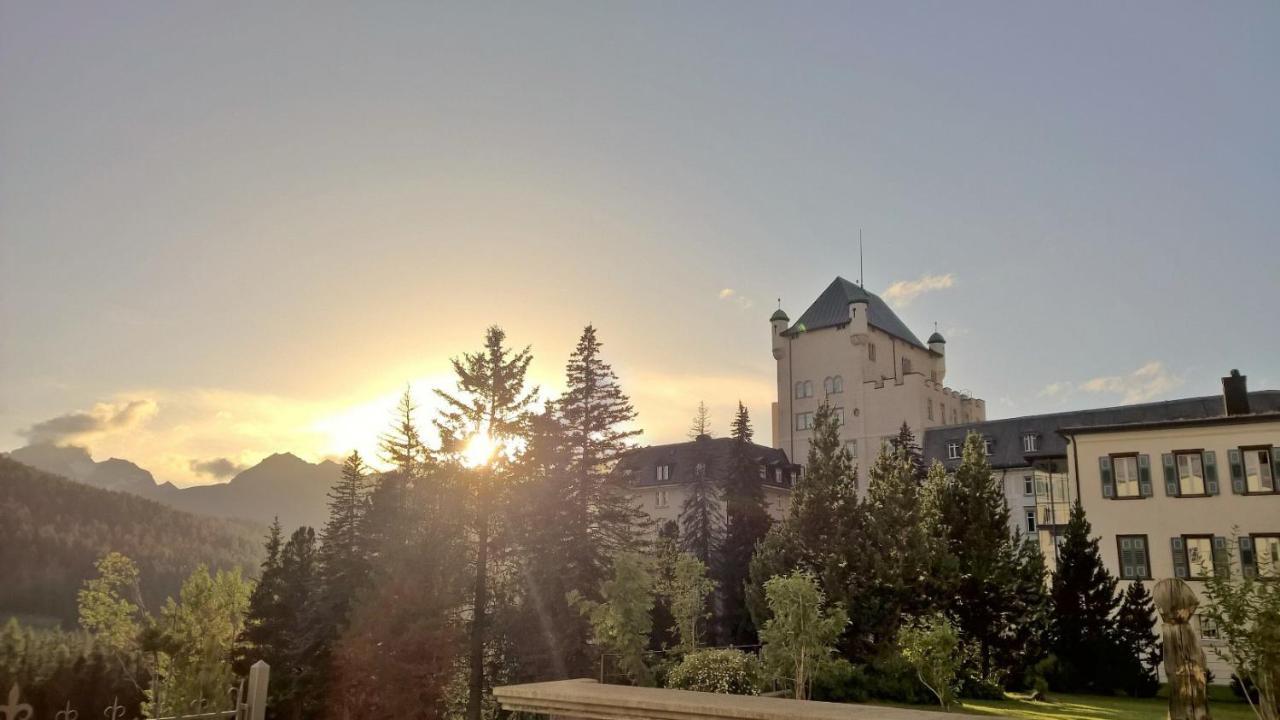 Schloss Hotel & Spa Понтрезина Екстериор снимка